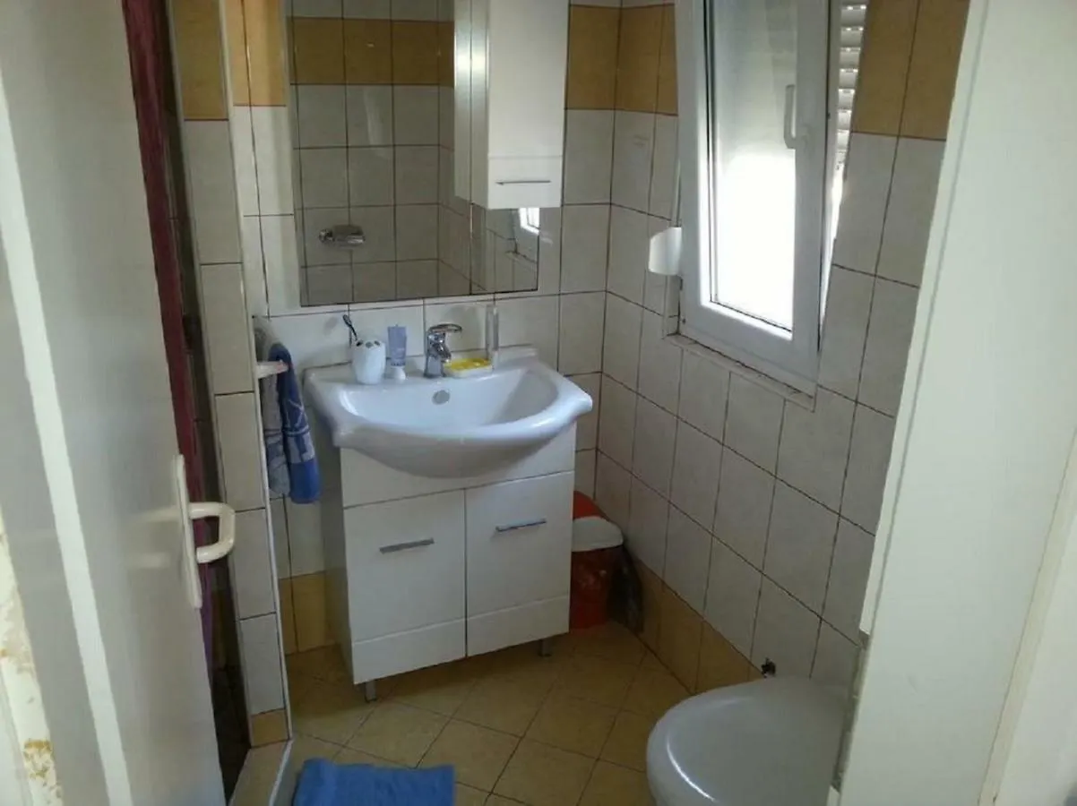 Apartments Erzen 140 Medulin