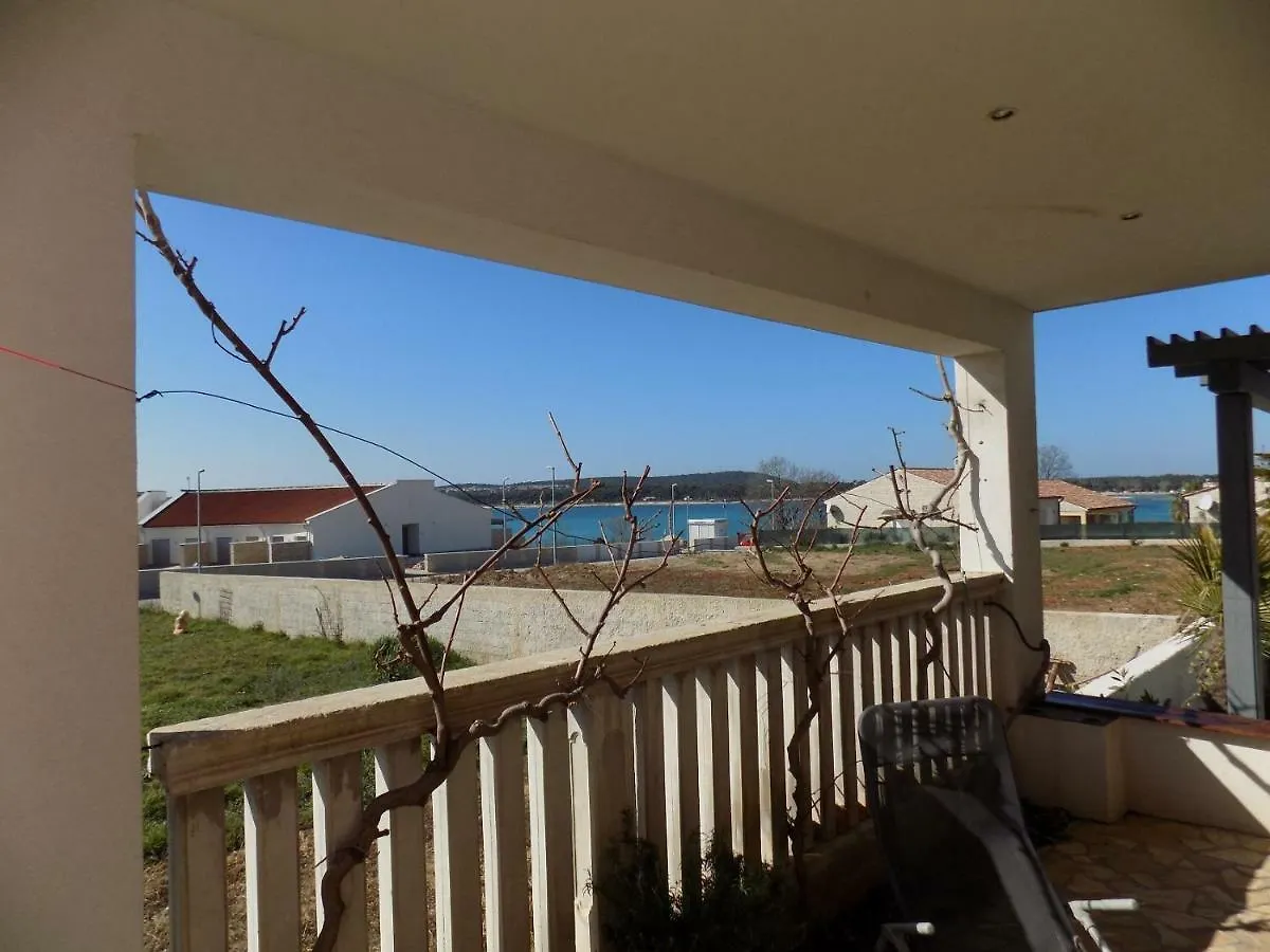 Apartments Erzen 140 Medulin Croatia